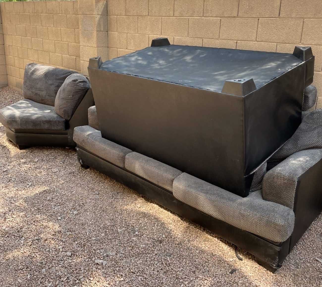 Get Rid of Your Old Couch in 4 Easy Steps Locally Couch or Sofa